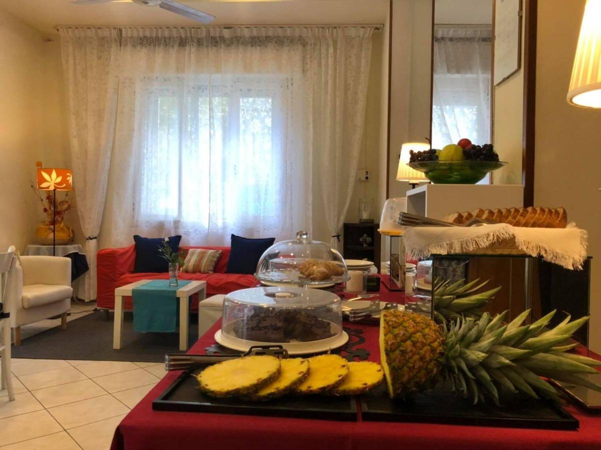 Bed And Breakfast Villa Giovanna Rimini Ngoại thất bức ảnh